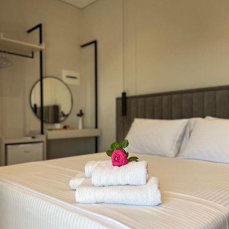 Astoria Rooms Sarandë Exteriör bild