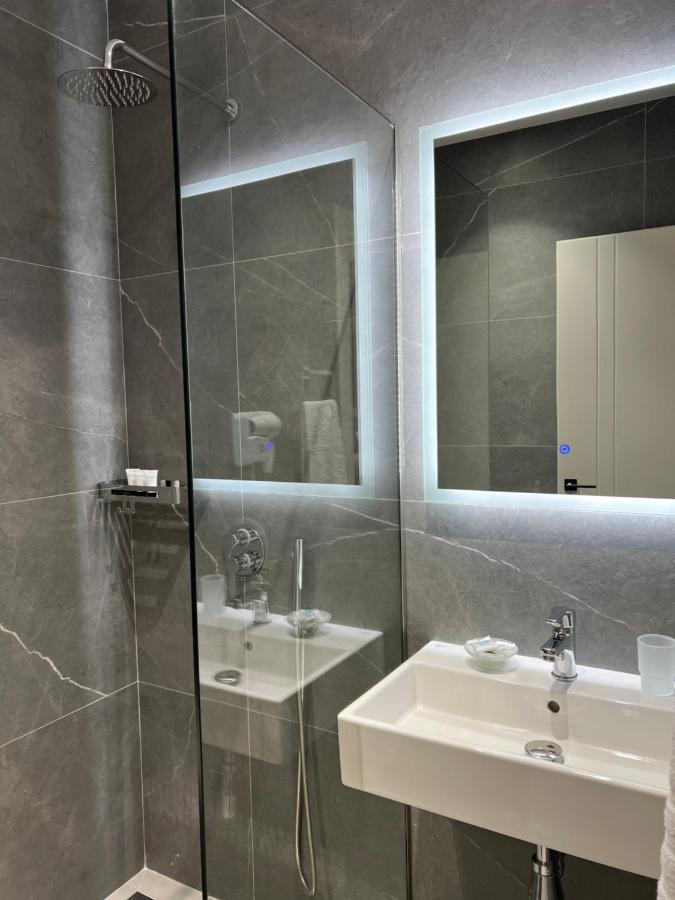 Astoria Rooms Sarandë Exteriör bild