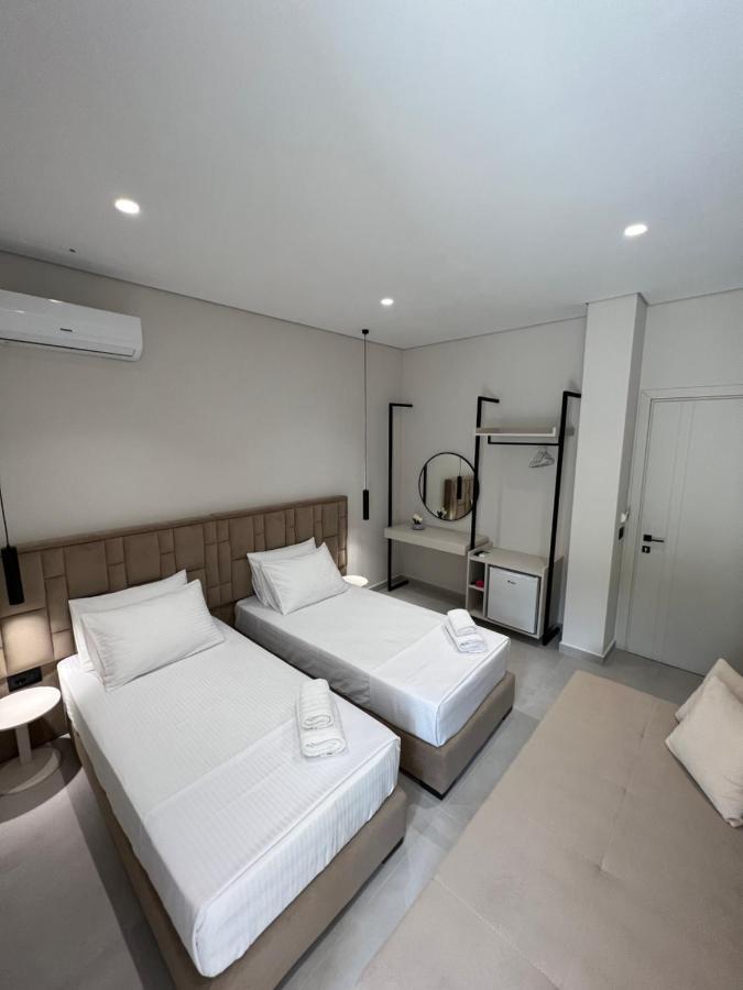 Astoria Rooms Sarandë Exteriör bild